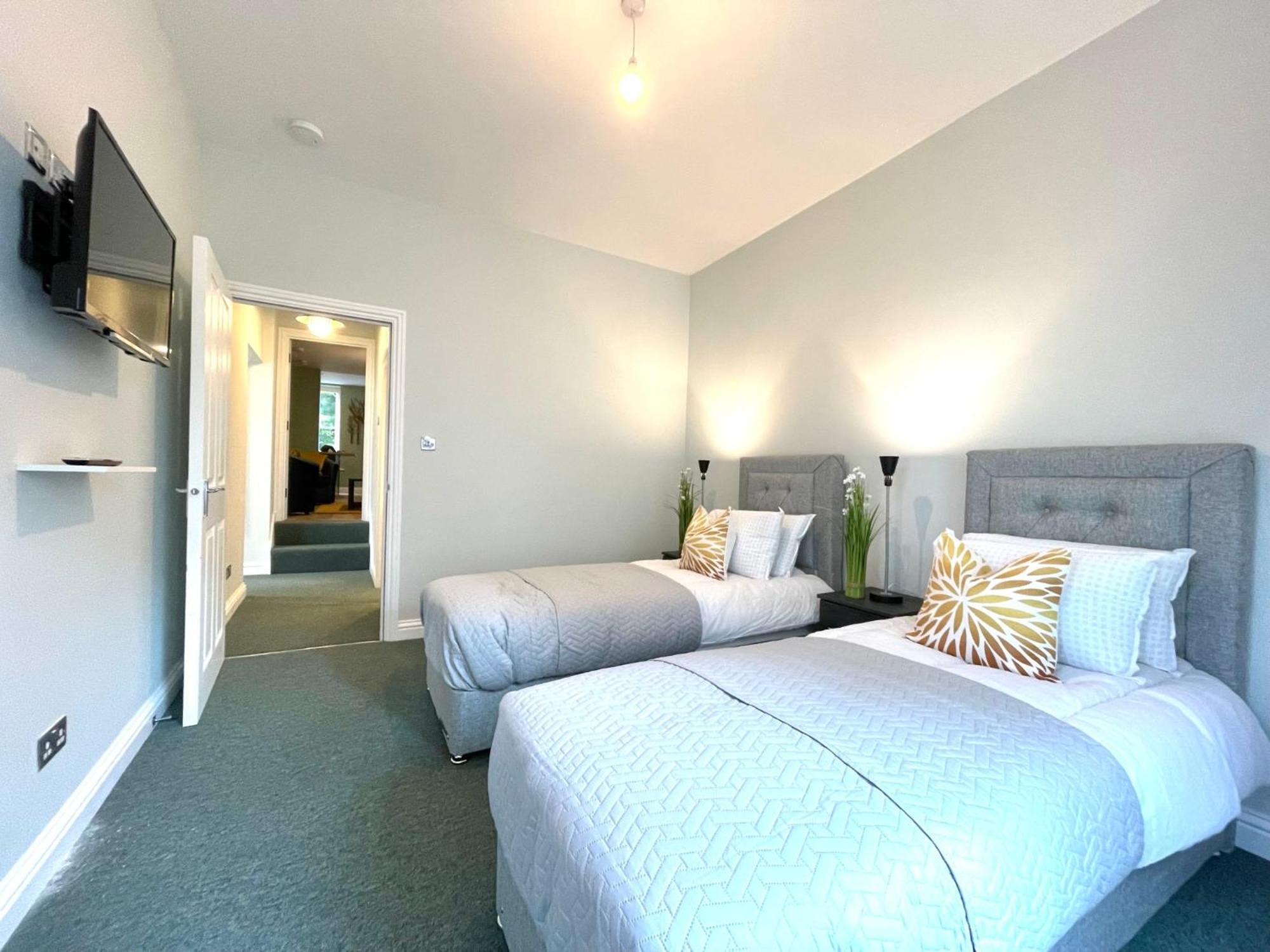 2 Bedroom Apartments Stopoverz Bristol Eksteriør billede