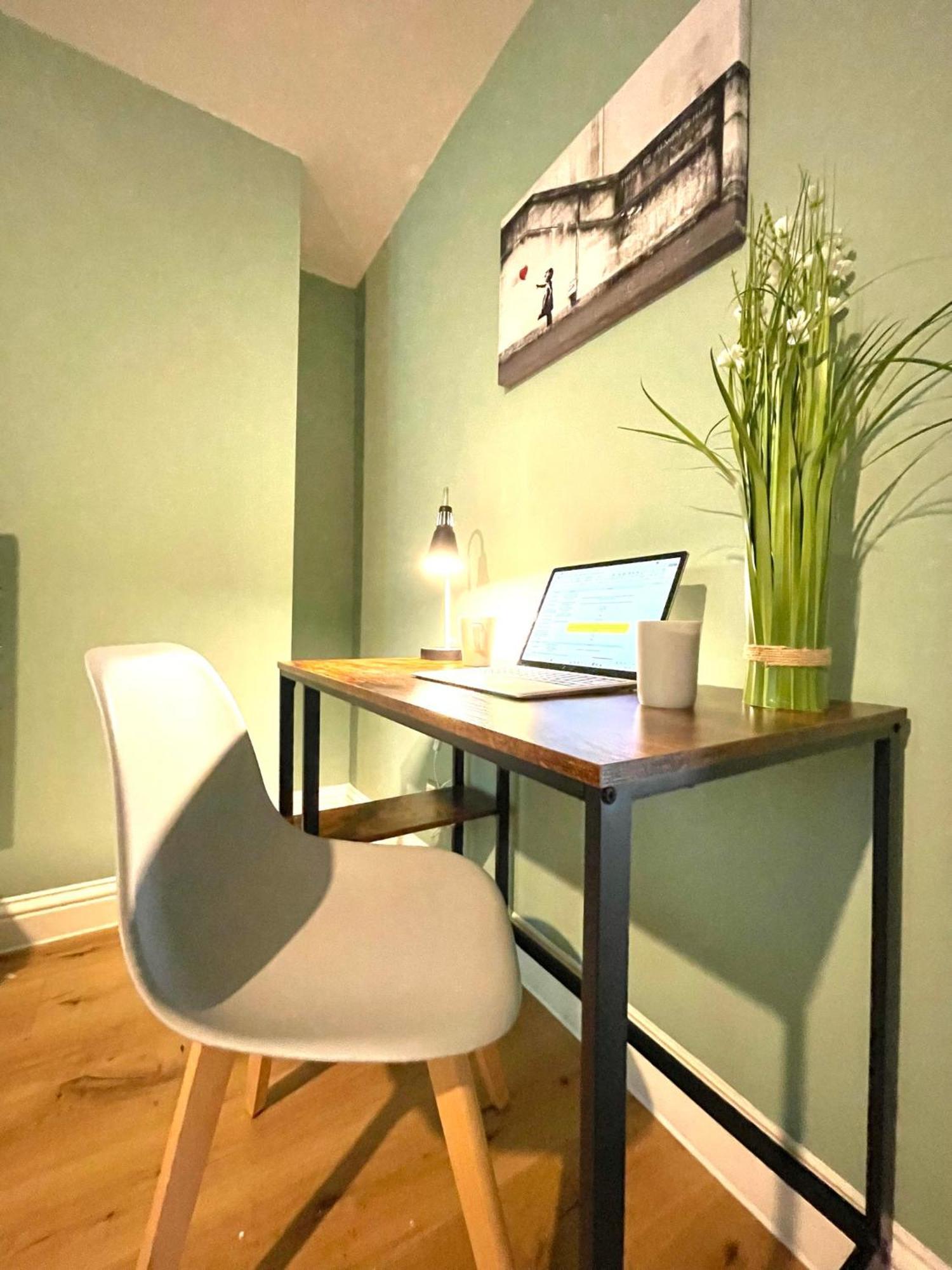 2 Bedroom Apartments Stopoverz Bristol Eksteriør billede