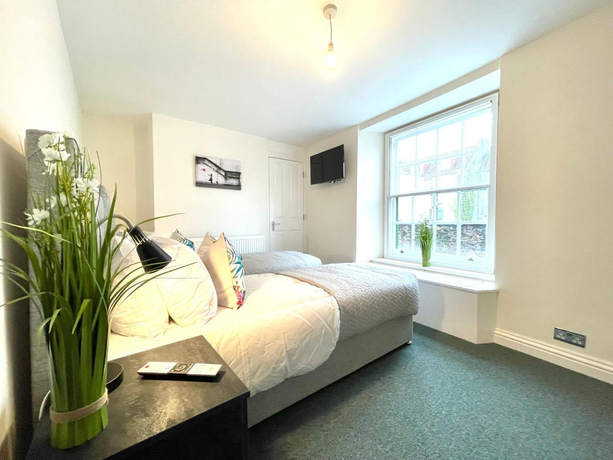2 Bedroom Apartments Stopoverz Bristol Eksteriør billede