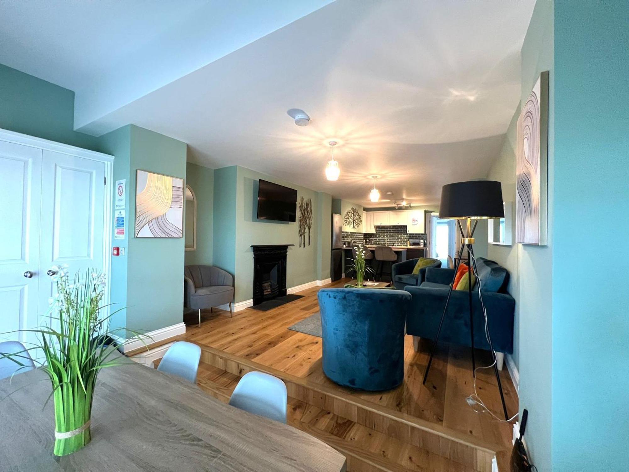2 Bedroom Apartments Stopoverz Bristol Eksteriør billede